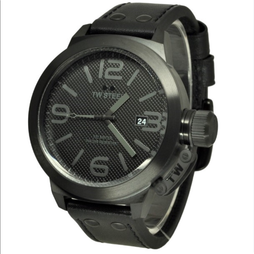 ❗️SOLD❗️NIB TW Steel Men’s Canteen Black Watch